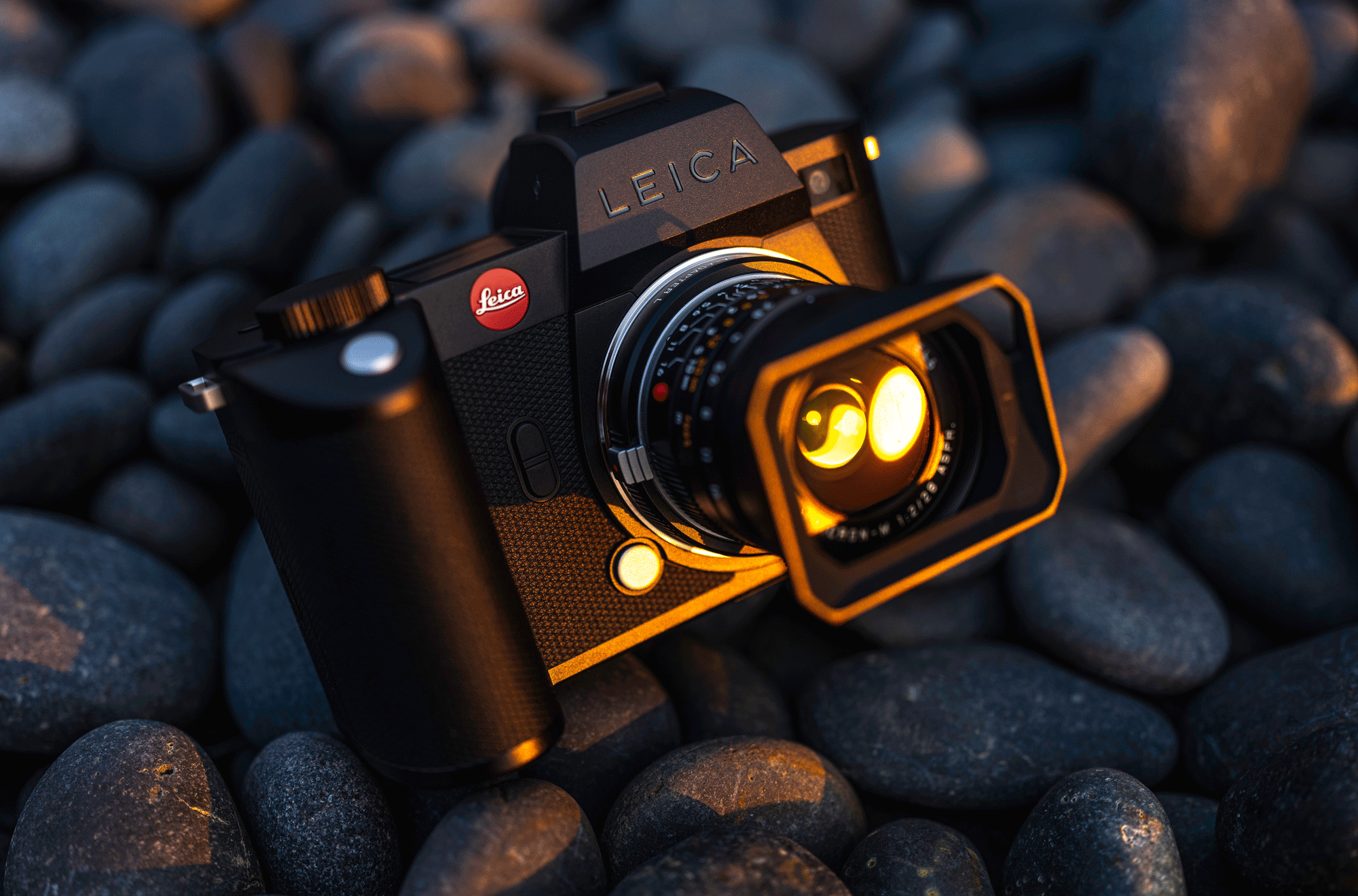 New Firmware Updates  for the Leica SL System