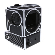 555ELD Medium Format Film Camera Body (Chrome) AA Batteries - Pre-Owned Image 0