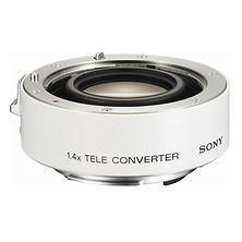 1.4X G-Series Teleconverter Lens Image 0