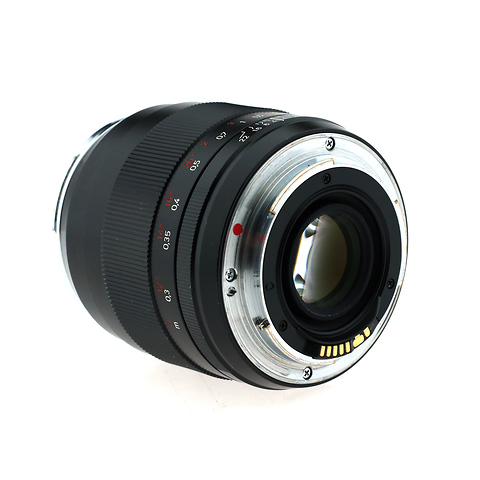 Distagon 35mm f/2.0 for Canon EF Manual Focus - Pre-Owned Image 1