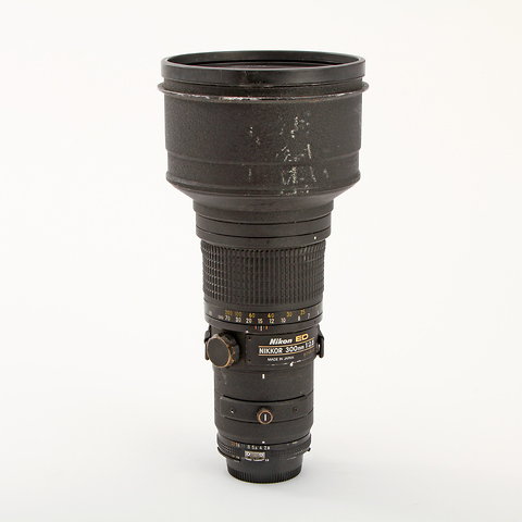 Nikkor 300mm f/2.8 AIS Manual Focus Lens - Pre-Owned Image 1