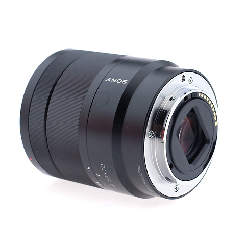 SEL 16-70mm f/4 AF E-Mount Lens - Pre-Owned Image 1