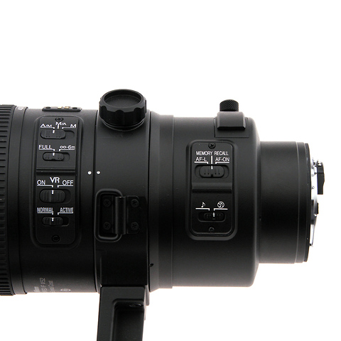 AF-S NIKKOR 200-400mm f/4.0G ED VR II Lens - Open Box Image 1