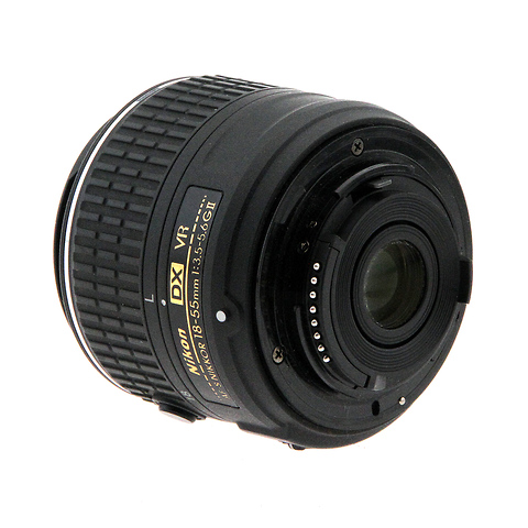 AF-S DX NIKKOR 18-55mm f/3.5-5.6G VR II Lens - Pre-Owned Image 1