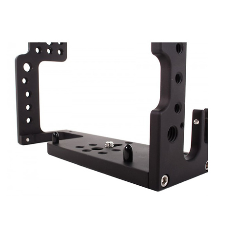 D/Cage for Canon 5D Mark III/5D Mark II Cameras Image 3