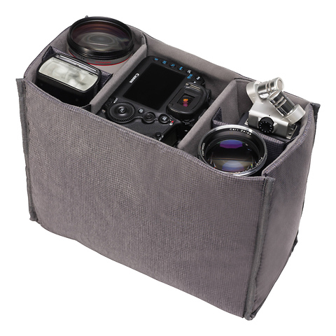 Cooper Luxury Canvas 15 Camera Bag with Leather Accents (Gray) Image 3