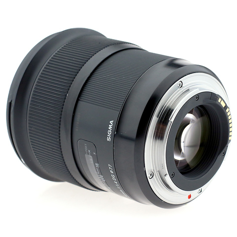 24mm f/1.4 DG HSM Art Lens for Canon EF - Pre-Owned Image 2