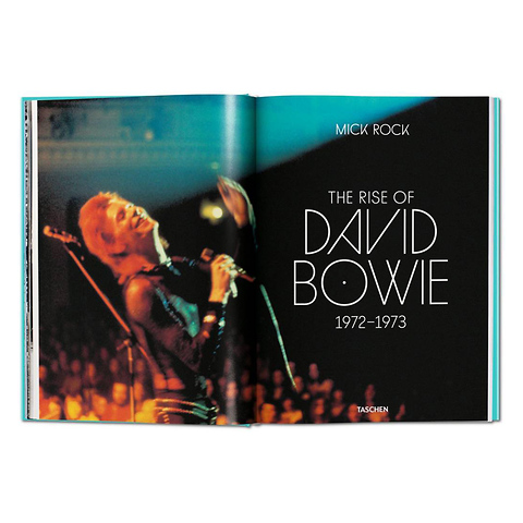 Mick Rock: The Rise of David Bowie, 1972-1973 - Hardcover Book Image 2