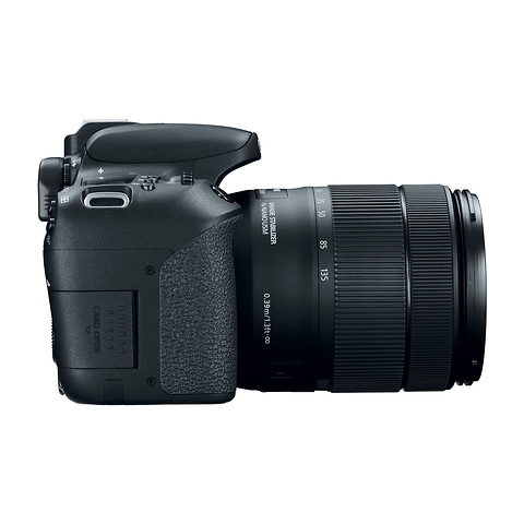 EOS 77D Digital SLR Camera with 18-135mm Lens Image 7