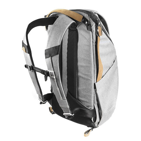 Everyday Backpack (20L, Ash) Image 2