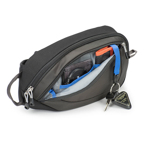 TurnStyle 10 V2.0 Sling Camera Bag (Charcoal) Image 3