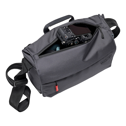Lifestyle Manhattan Speedy-10 Camera Messenger Bag (Gray) Image 2