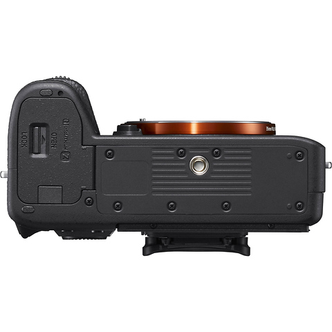 Alpha a7R III Mirrorless Digital Camera with Vario-Tessar T* FE 24-70mm f/4 ZA OSS Lens Image 5