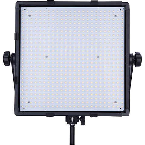 600 Daylight LED Panel 2-Light Kit Image 3