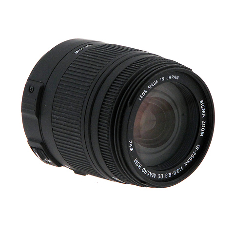 18-250mm F3.5-6.3 DC Macro HSM for Sony Alpha Cameras (Open Box) Image 1