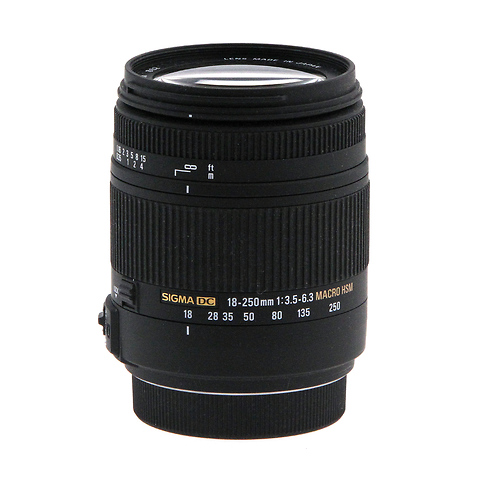 18-250mm F3.5-6.3 DC Macro HSM for Sony Alpha Cameras (Open Box) Image 0