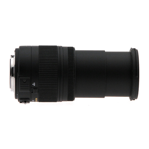 18-250mm F3.5-6.3 DC Macro HSM for Sony Alpha Cameras (Open Box) Image 3