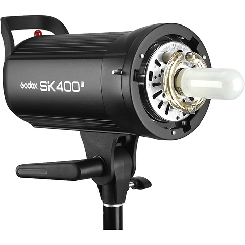 SK400II 3-Light Strobe Flash Kit Image 1