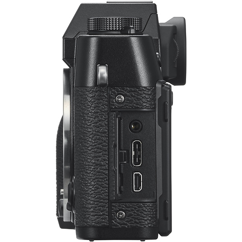 X-T30 Mirrorless Digital Camera with 15-45mm Lens (Black) Image 4