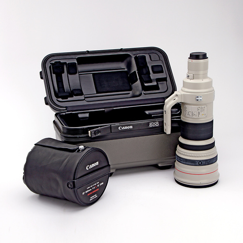 EF 600mm f/4 L IS USM Lens - Pre-Owned Image 0