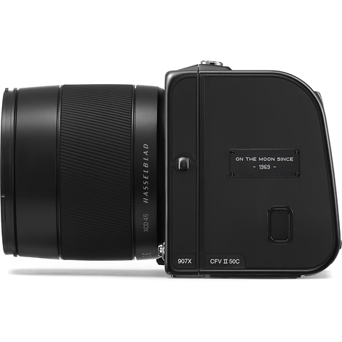 907X Special Edition Medium Format Mirrorless Camera Image 1