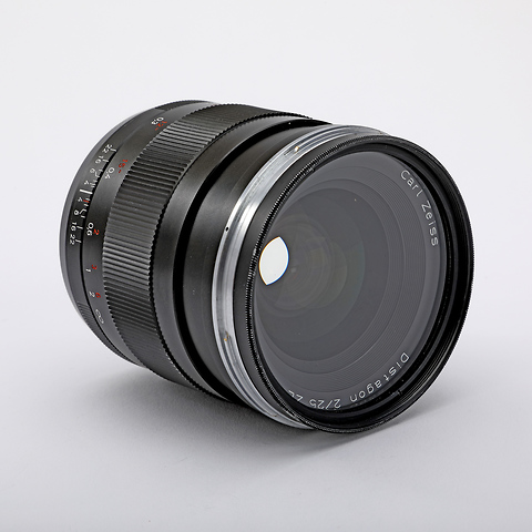 25mm f/2 ZE Lens - Pre-Owned Image 3