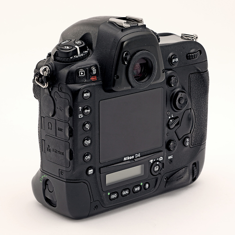 D4 Digital SLR Camera Body - Pre-Owned Image 4