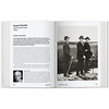 Photo Icons. 50 Landmark Photographs and Their Stories - Hardcover Book Thumbnail 3