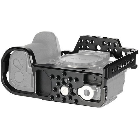 Cage for Panasonic Lumix DC-S1 and S1R Image 1