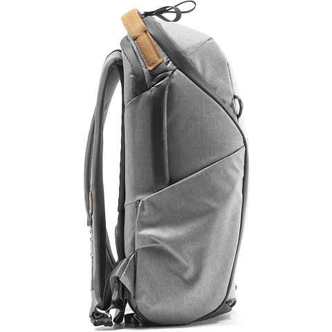 Everyday Backpack Zip (15L, Ash) Image 2