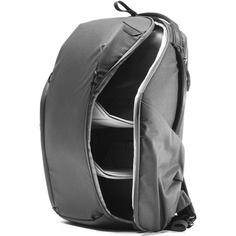 Everyday Backpack Zip (20L, Black) Image 3