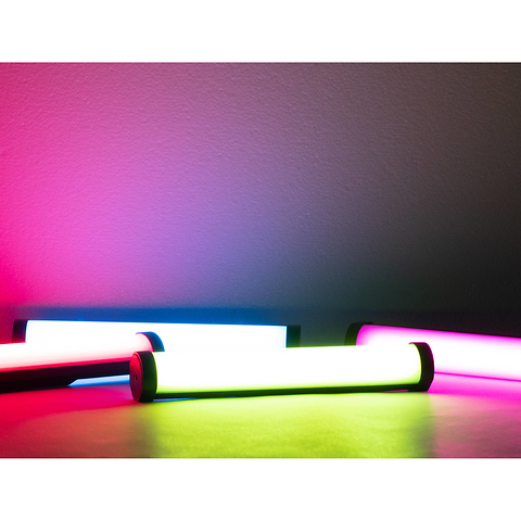 PavoTube 6C 10 in. RGBWW LED Tube with Battery Image 10