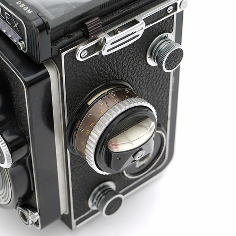 Rolleiflex 3.5F III TLR Camera with Planar Lens - Used Image 9