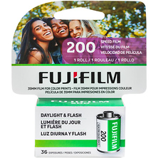 Fujicolor 200 Color Negative 35mm Roll Film (36-Exposures) Image 0