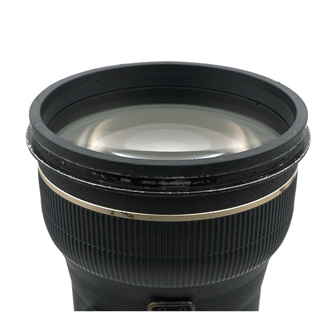 AF-S 400mm f/2.8D  ED Telephoto Lens & Hard Case - Pre-Owned Image 3