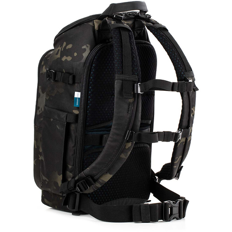 Axis V2 Backpack (MultiCam Black, 16L) Image 3