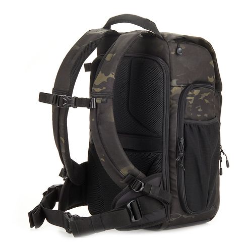 Axis V2 LT Backpack (MultiCam Black, 18L) Image 2