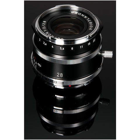 28mm f/2.0 Ultron Vintage Aspherical VM Lens Type I (Black & Chrome Retro) Image 1