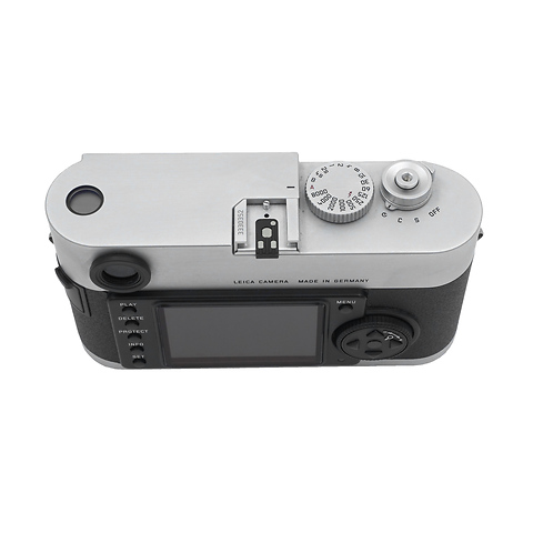 M8 Rangefinder 10.3MP Digital Camera Body Silver (10702) - Pre-Owned Image 2
