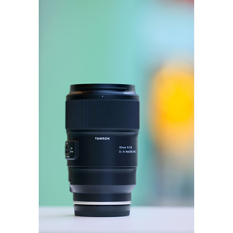 90mm f/2.8 Di III VXD Macro Lens for Sony E Image 9