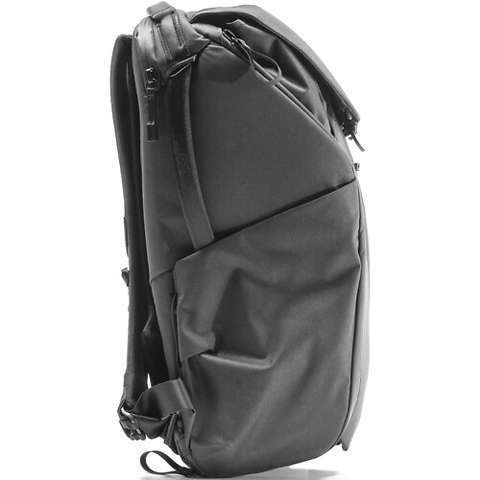 Everyday Backpack v2 (Black, 30L) Image 3