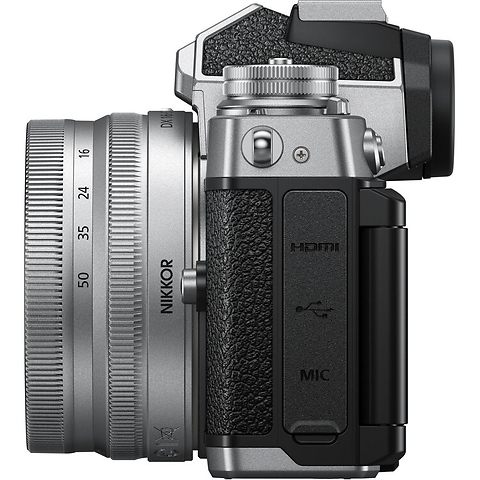 Z fc Mirrorless Digital Camera with 16-50mm Lens (Chalk Blue) Image 4