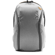 Everyday Backpack Zip (Ash, 15L) Image 0