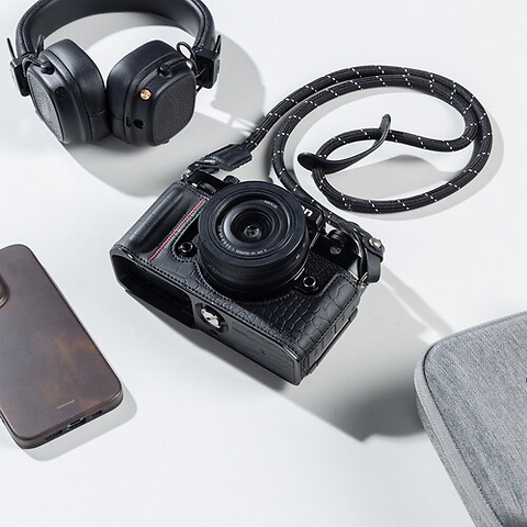 Leather Half Case Kit for Nikon Zf (Black) Image 6