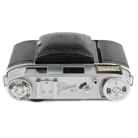 Retina IIIc w/50mm f/2.0, 35mm f/4, 80mm f/4 & 35-80 Finder Bundle - Pre-Owned Image 2