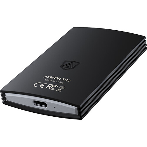 1TB ARMOR 700 USB 3.2 Gen 2x2 Portable SSD Image 2