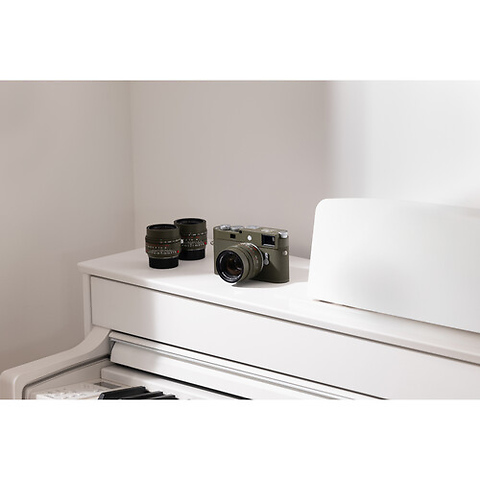 Summilux-M 50mm f/1.4 ASPH. Lens (Leica M, Safari Green, Reissue) Image 4