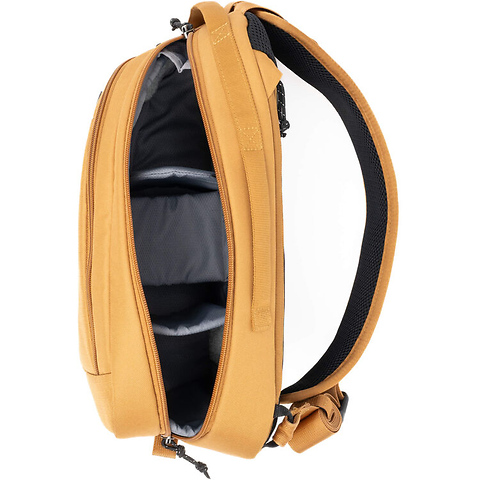 TurnStyle Sling (Golden Hour, 8L) Image 1