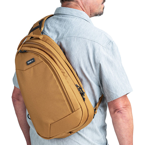 TurnStyle Sling (Golden Hour, 11L) Image 4