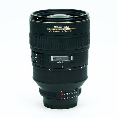 AF-S 28-70mm f/2.8 Lens Image 0